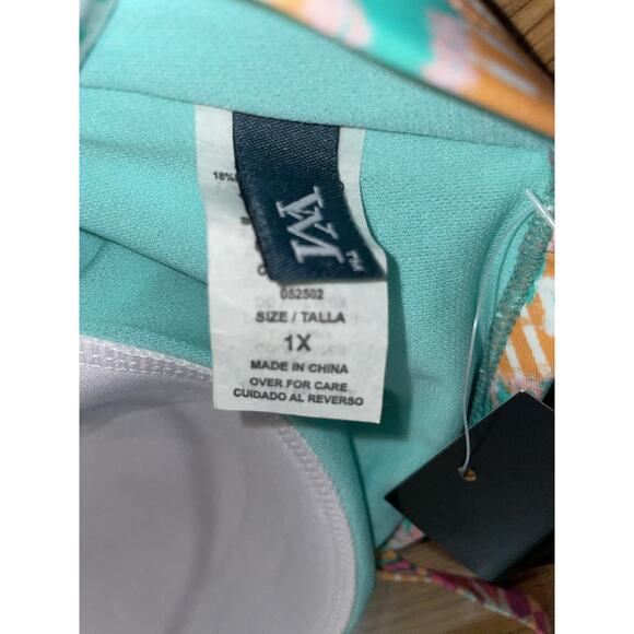 VM One Piece Swimwear Bathing Suit Women’s Plus Size 1x Multicolored NWT - Picture 7 of 13